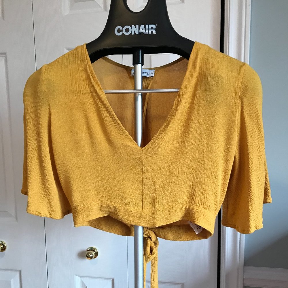 Pull&Bear Open-Back Crepe Crop Top– Size Small - Picture 4 of 9